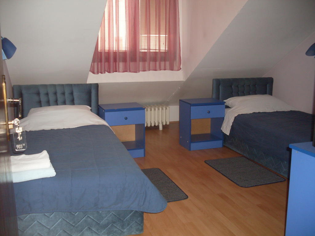 B & B 903Ta Skopje Pokoj fotografie