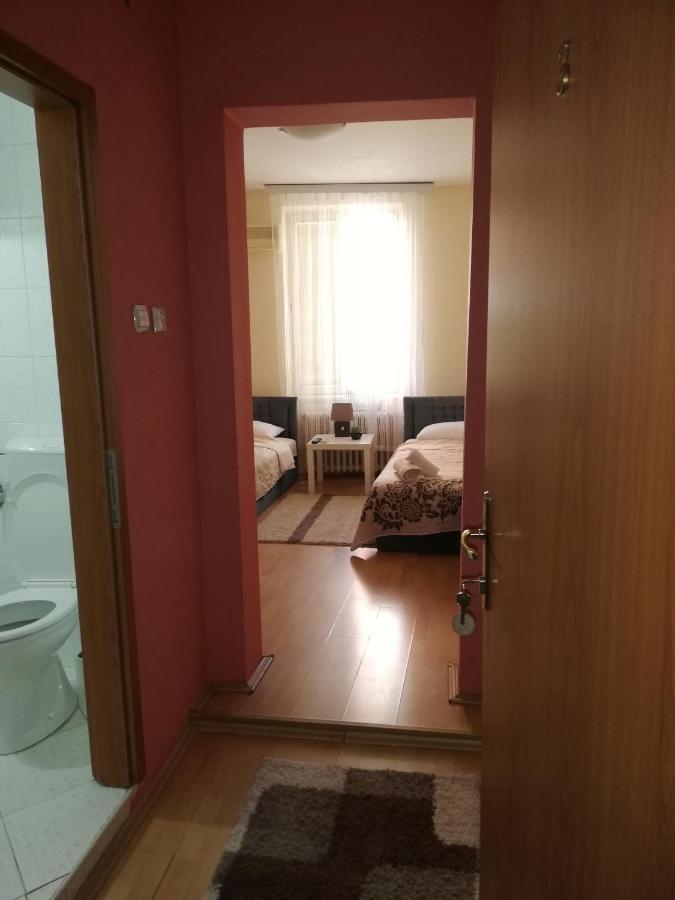 B & B 903Ta Skopje Exteriér fotografie